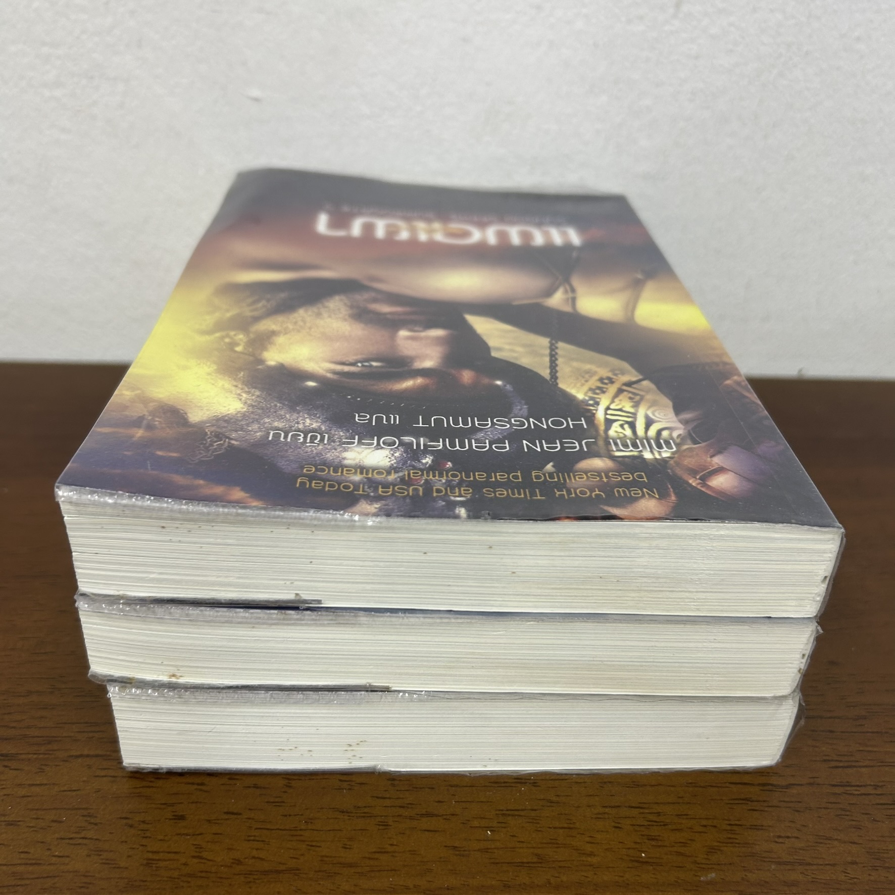 ชุด ACCIDENTALLY YOURS อุบัติเหตุรัก - แผดเผา/จับจอง/ล่อลวง (มือสอง) นิยายแปล ห้องสมุด