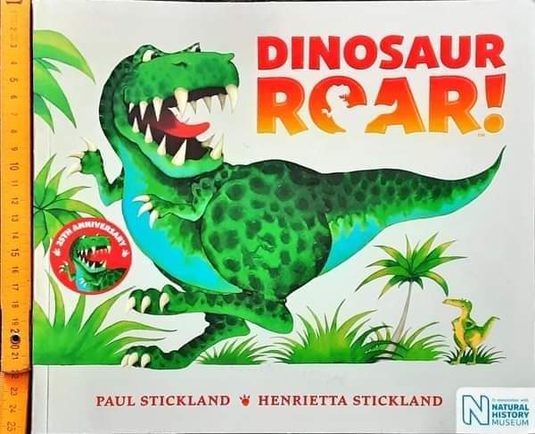 หนังสือนิทานเด็ก ภาษาอังกฤษ ปกอ่อน 🍅🍅DINOSAUR ROAR!/Used สภาพ 80-90%
