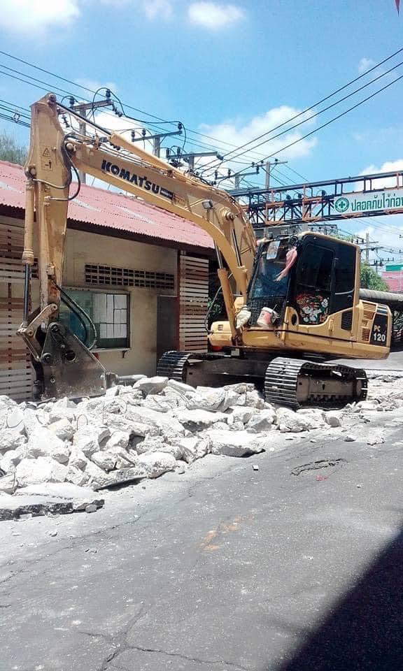 เช่าแบคโฮ PC120