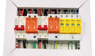 ตู้คอนโทรล on grid 5kw 3 Phase