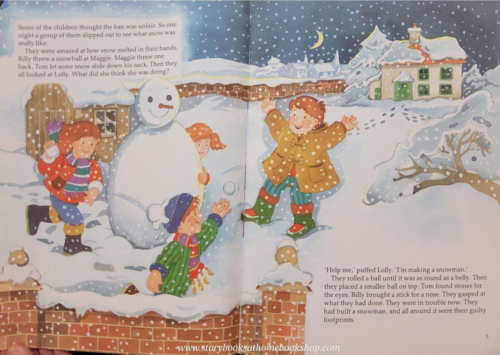 หนังสือนิทานปกอ่อน** 🍅THE SNOWMAN THEY TRIED TO BAN WITH STICKERS♥️♥️