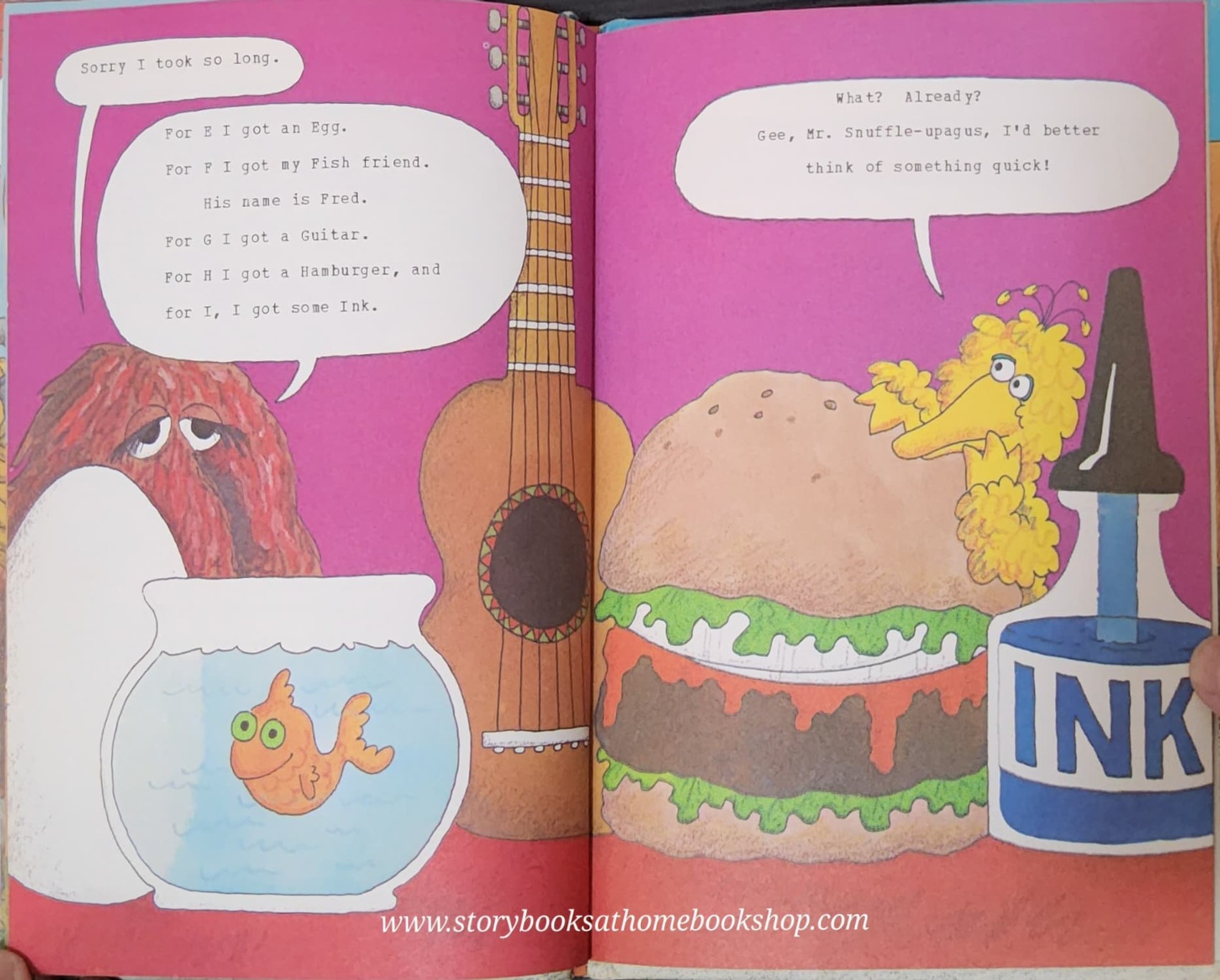 หนังสือนิทานปกแข็ง** 🍅🍓SESAME ST:THE GREAT ABC HUNT