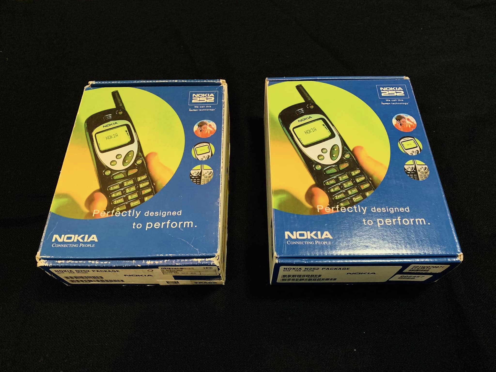 Nokia 232 ระบบ AMP800 World Media จำนวน 2 เครื่อง