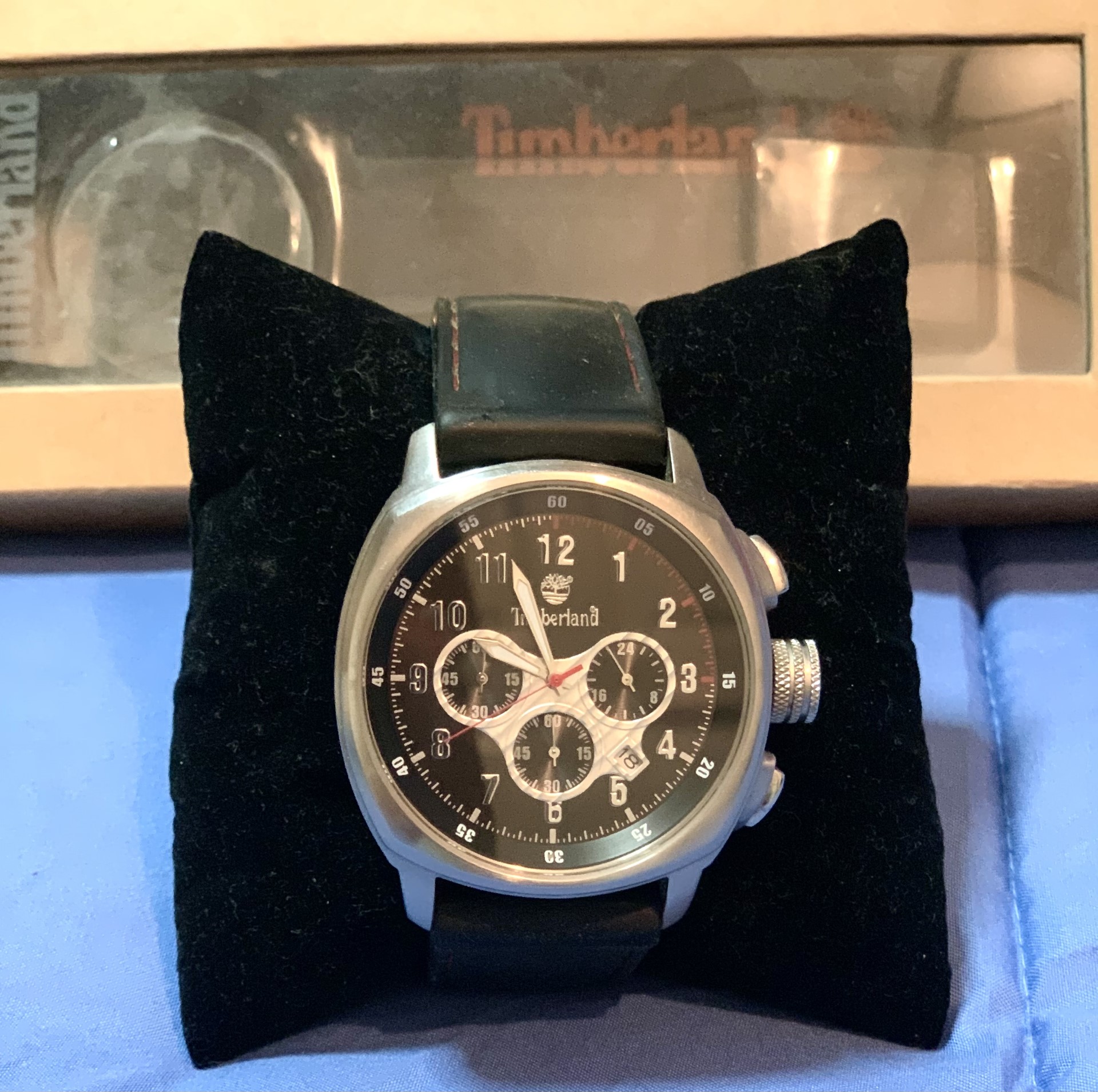 นาฬิกาข้อมือ ยี่ห้อ Timberland รุ่น QT-7121102 สวยดูดี.