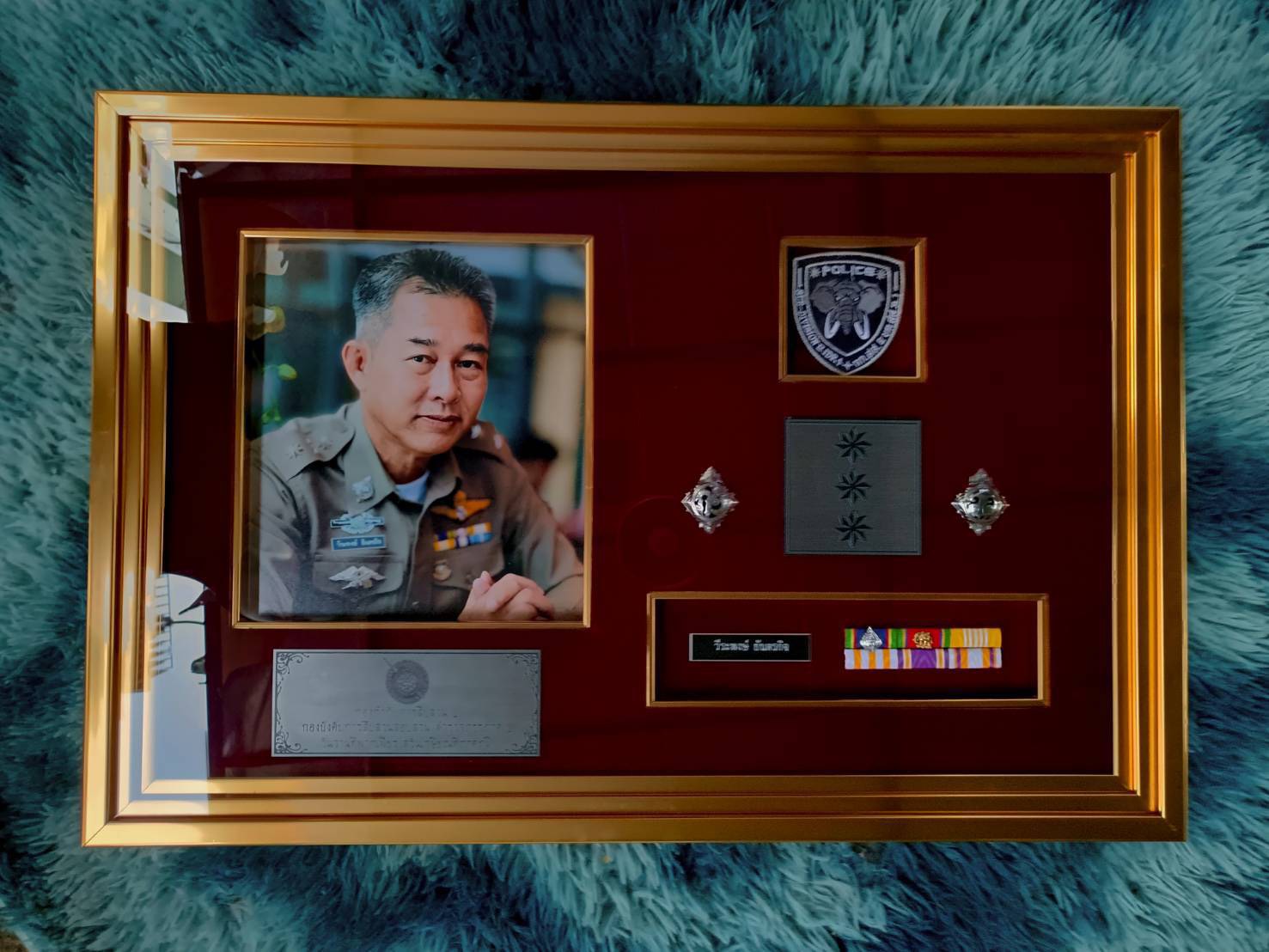 กรอบรูปเหรียญที่ระลึก ของขวัญเกษียณ ชิ้นเดียวในโลก กรอบรูปเก็บความทรงจำ กรอบตราสัญลักษณ์หน่วยงานราชการ