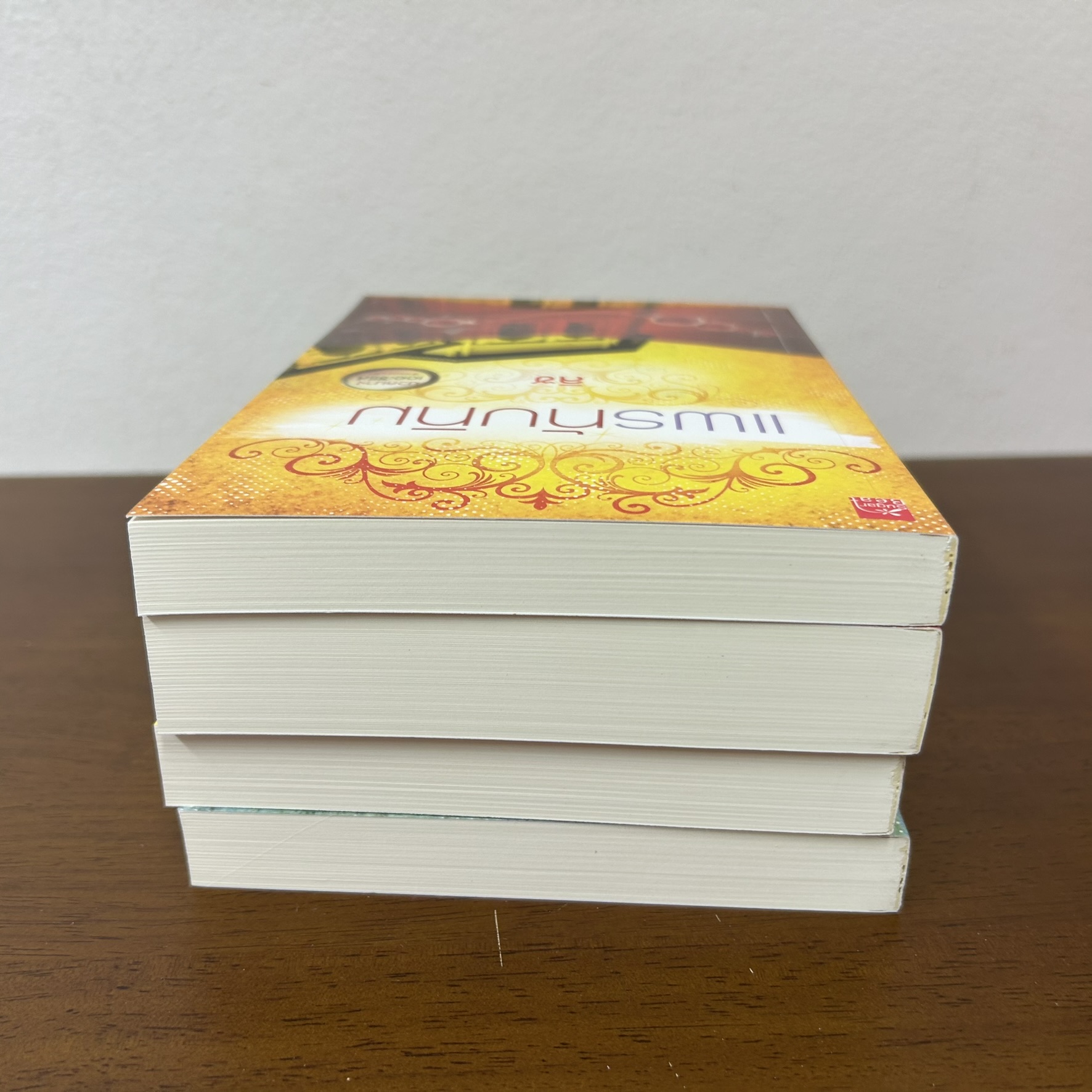 ชุด นวลนาง เดอะซีรีส์ ร้ายเพราะรัก - เพลิงเพชร/พลอยบุษย์/แพรทับทิม/พราวมุก (มือสอง) ครบชุด นิยายรัก ชูการ์บีท สถาพร