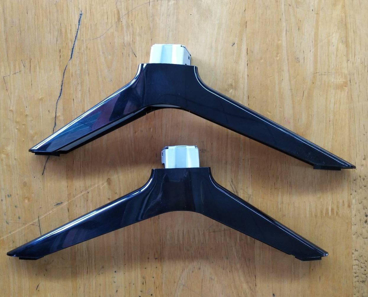 ขาตั้ง TV SHARP (ชาร์ป) อะไหล่แท้/จากเครื่อง ใช้กับรุ่น LC-40SA5200X พาร์ท KF385 KF384