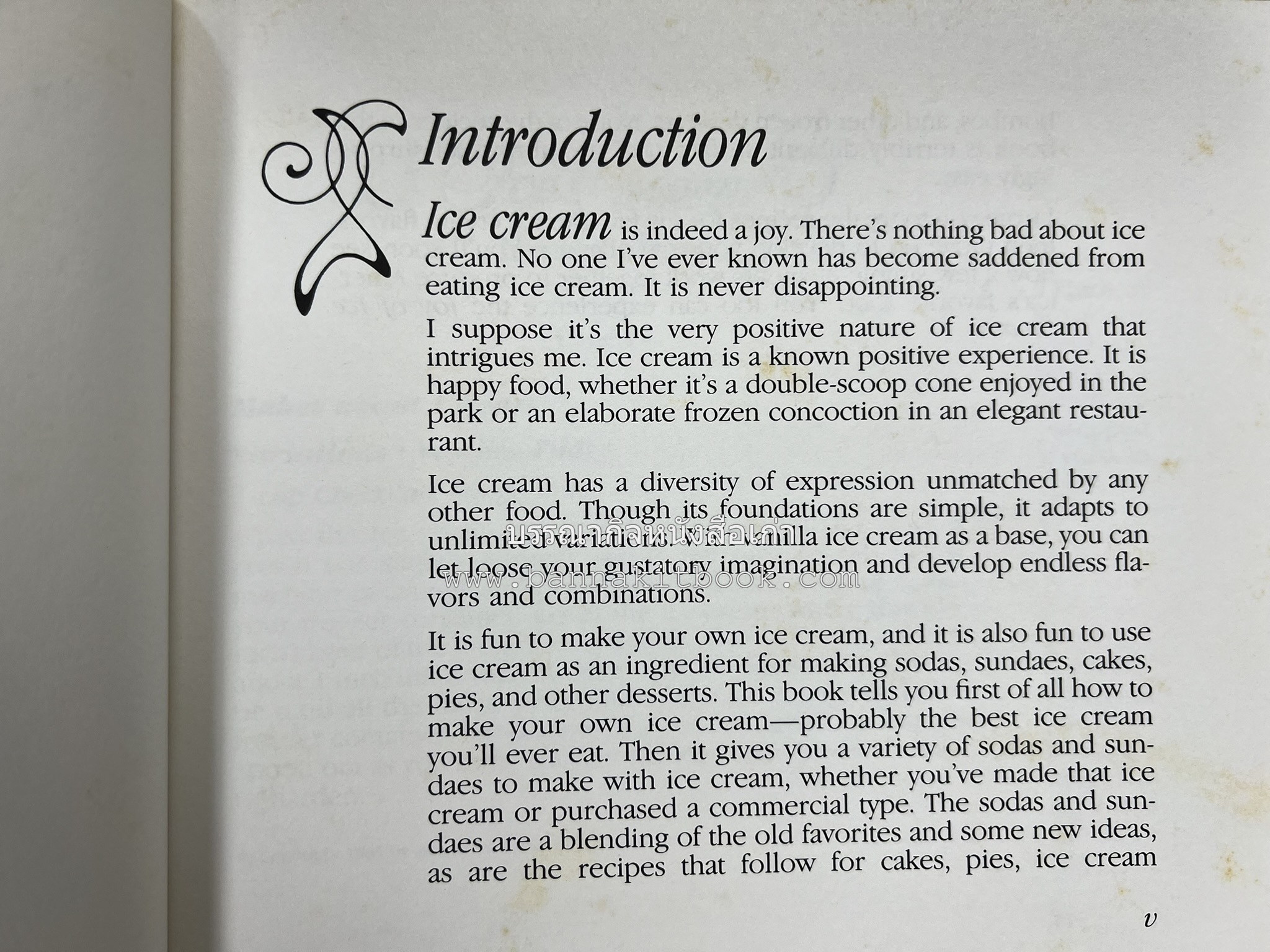 ตำราทำไอศกรีม (The Enjoy Ice Cream) โดย : Matthew Klein (ภาษาอังกฤษ).