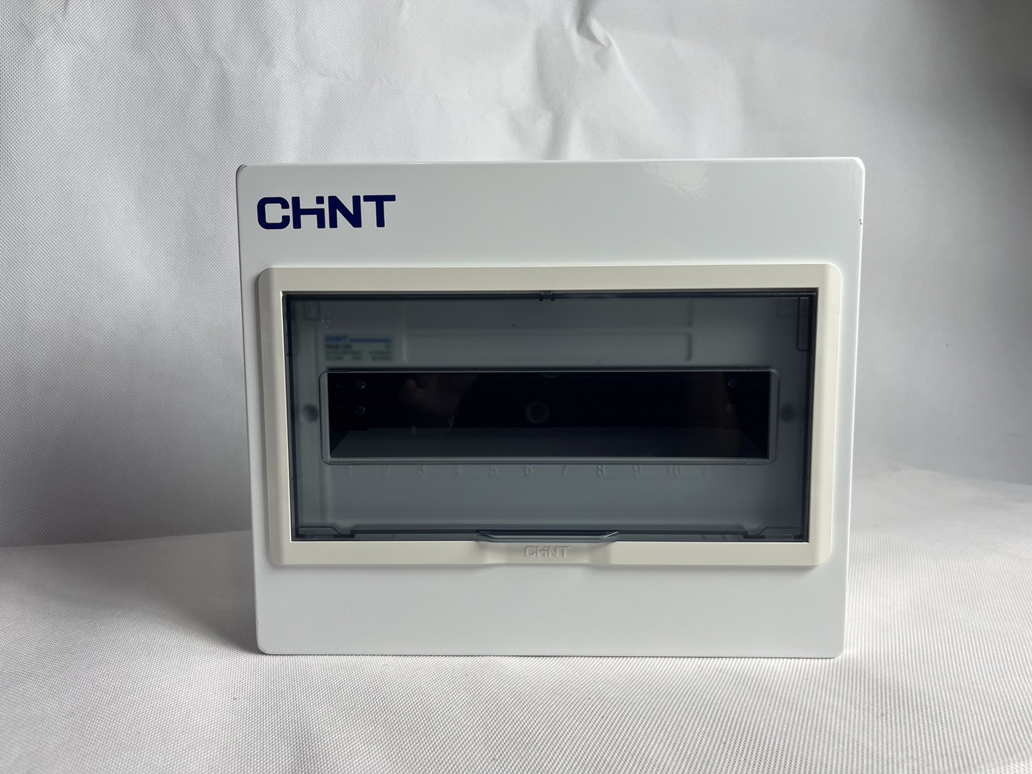 ตู้ควบคุมไฟ ตู้คอนซูมเมอร์ยูนิต Consumer Unit ตู้เปล่า 12 ช่อง รุ่น NX30-12S