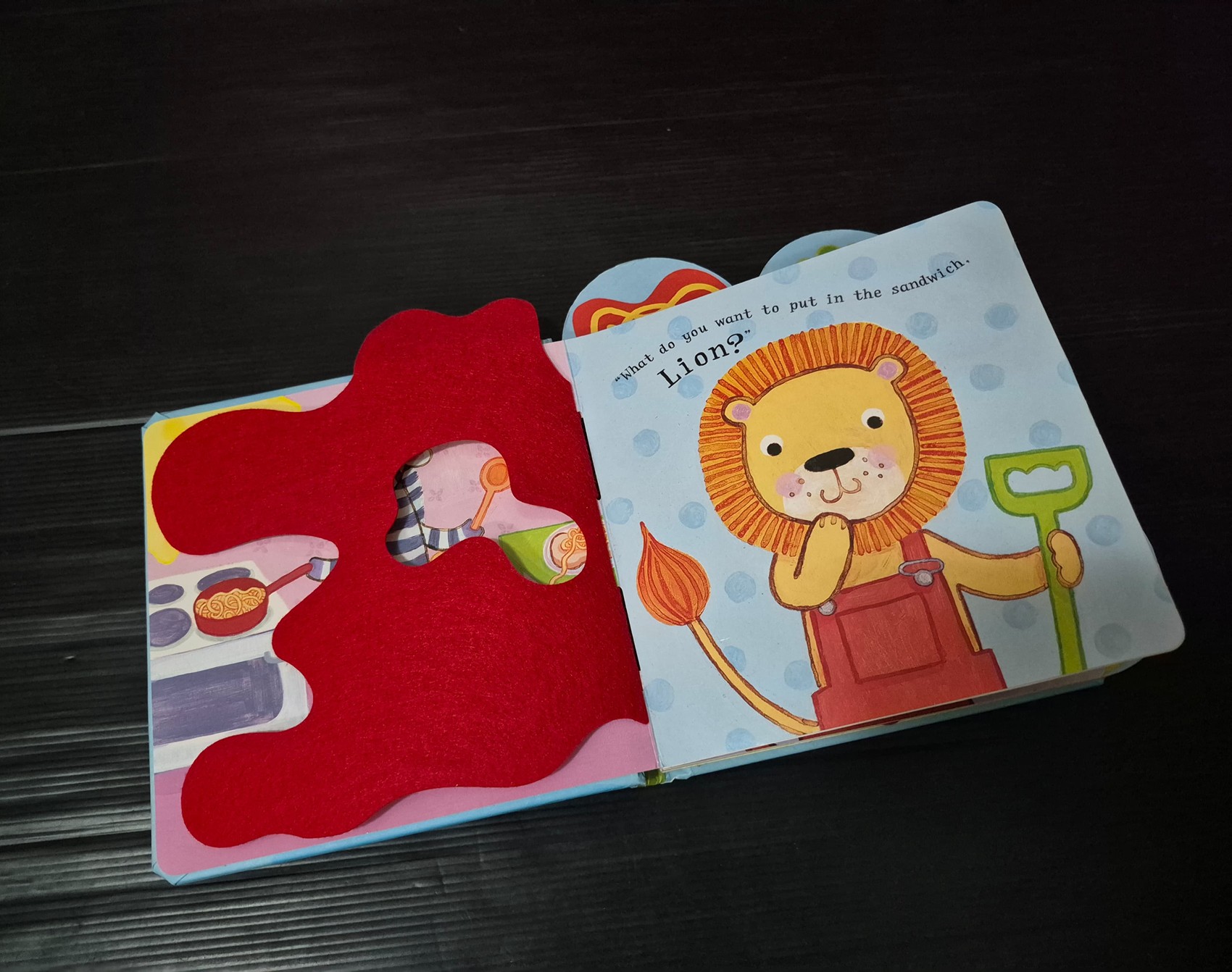 BOARD BOOK** 🍅🍅THE SUPER SANDWICH