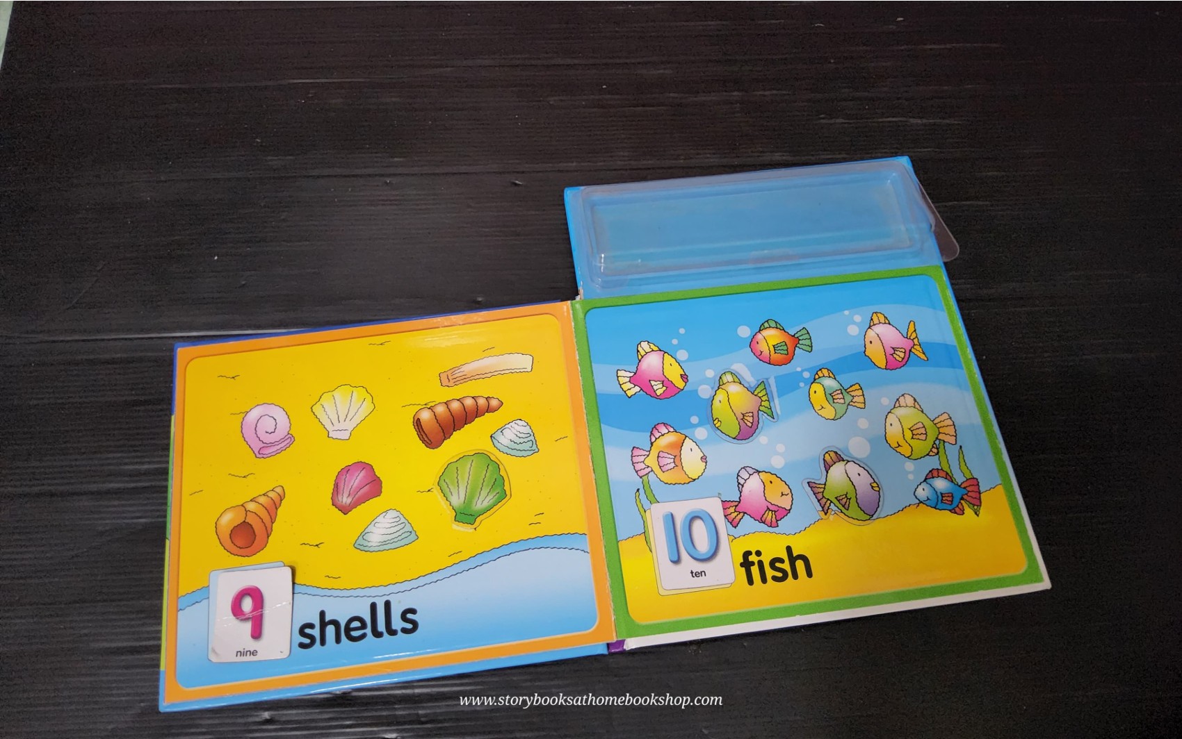 MAGNETIC PLAY&LEARN BOARD BOOK** ð
COUNTING