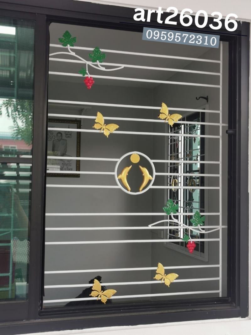 เหล็กดัดพร้อมมุ้งลวด บานเลื่อน กระจกสี ลายโลมา ติตดั้งประตู หน้าต่าง
