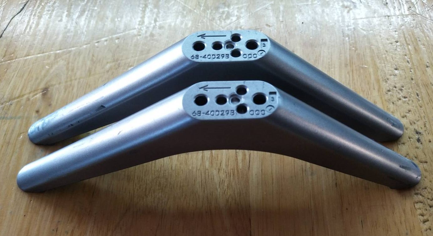 ขาตั้งทีวี ทีซีแอล TCL ของแท้ถอดจากเครื่อง ใช้กับรุ่นTCL LED43D2930 พาร์ท 68-40D29B-000 และรุ่นอื่นที่พาร์ทตรงกัน