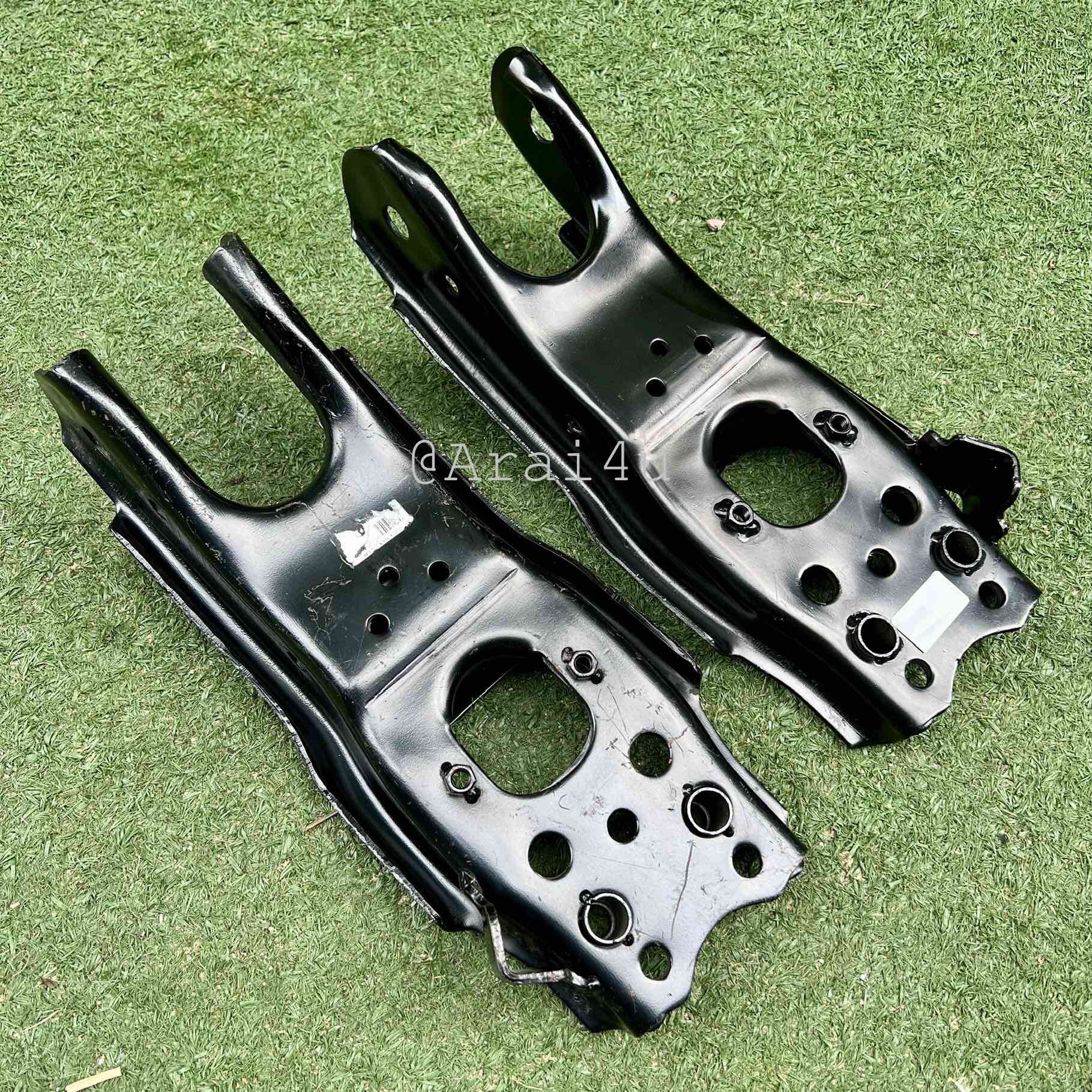 ปีกนกล่าง TOYOTA MTX MIGHTY LH/RH ซ้าย/ขวา ราคาคู่ละ