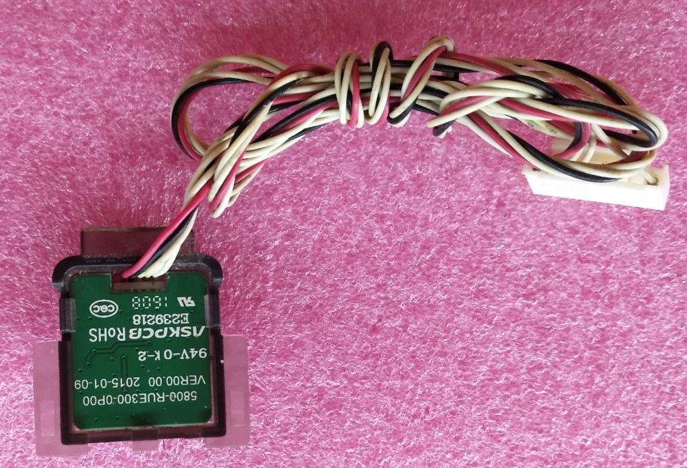 ตัวรับรีโมทย์/คีย์กดทีวี สกายเวิร์ท( SKYWORTH) ของแท้ถอดจากเครื่อง รุ่น50E6000 49E3000 พาร์ท5800-REU300-0P00