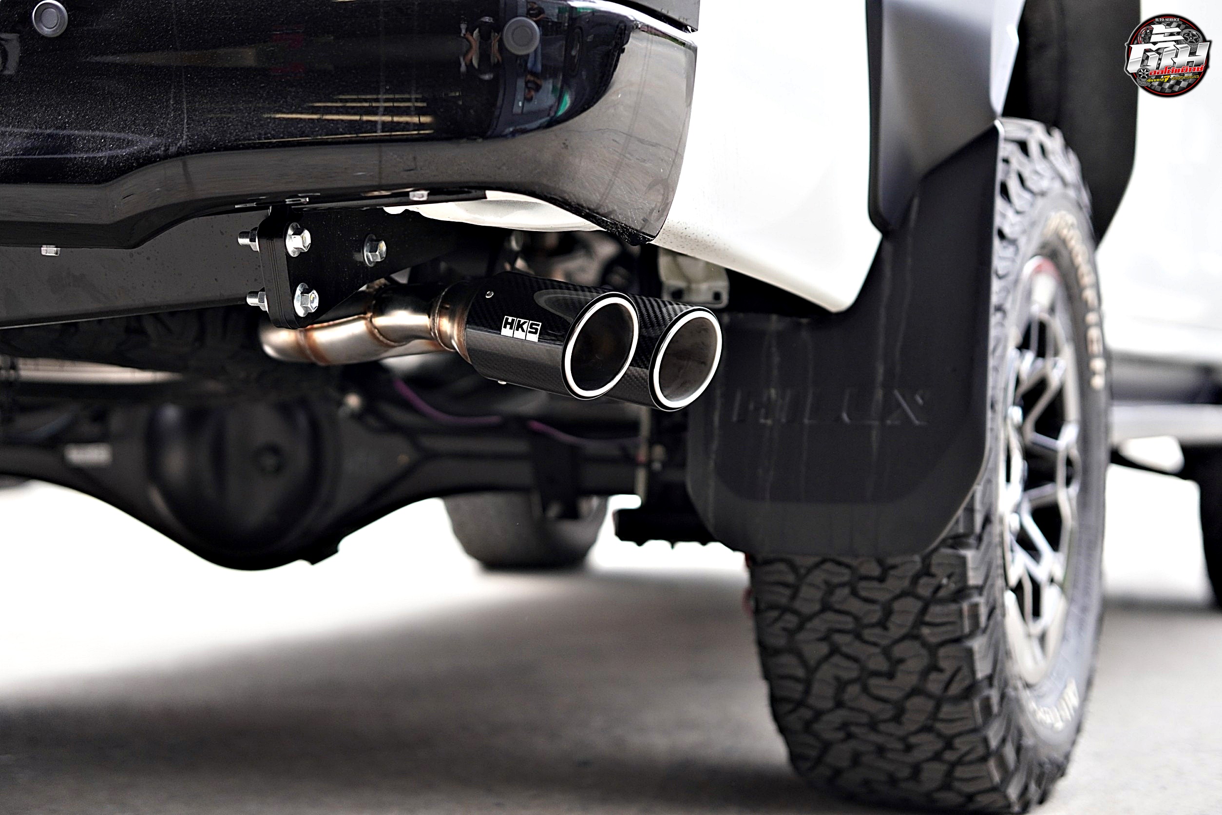 ท่อ HKS สำหรับรถเก๋ง รถกระบะ ทุกรุ่น ราคาถูก