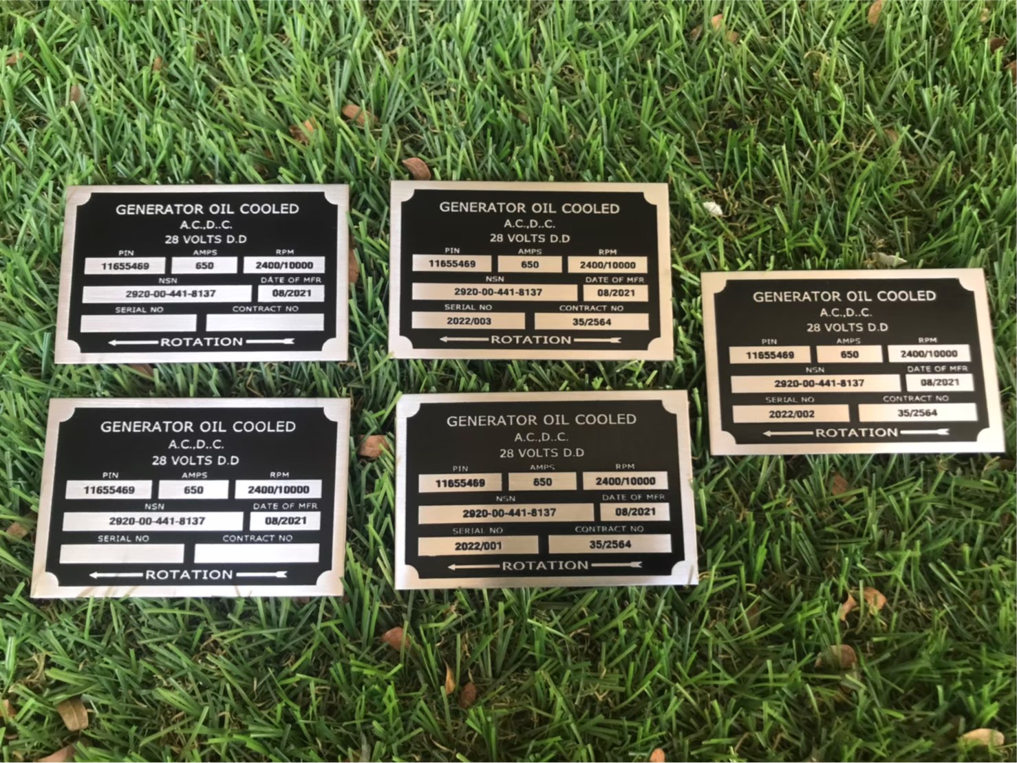 #ป้ายกัดกรดเนมเพลท