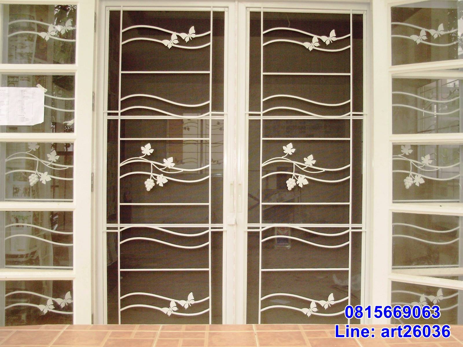 เหล็กดัดพร้อมมุ้งลวด ประตู