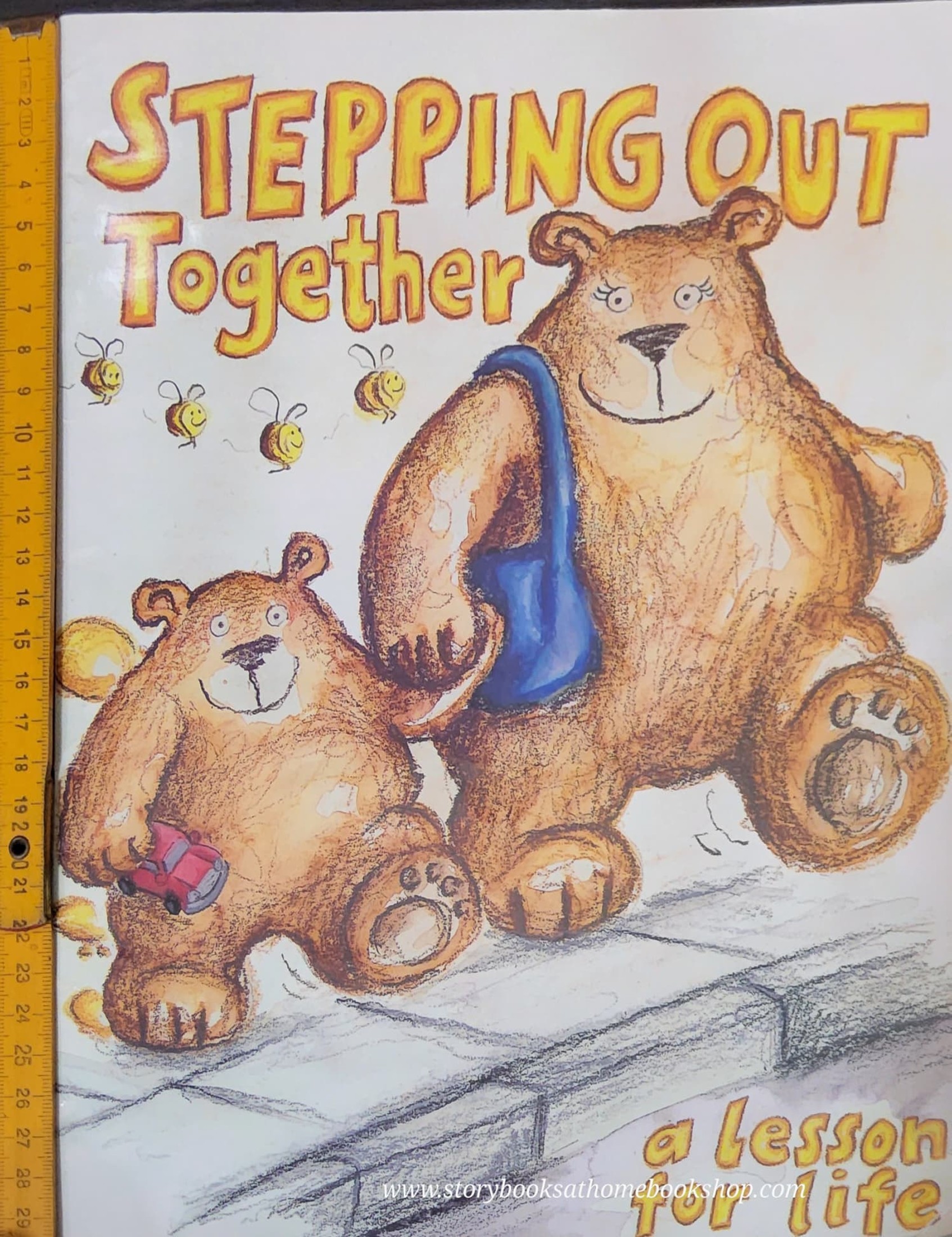 หนังสือนิทานปกอ่อน** 🍅🍅STEPPING OUT TOGETHER (A LESSON FOR LIFE)
