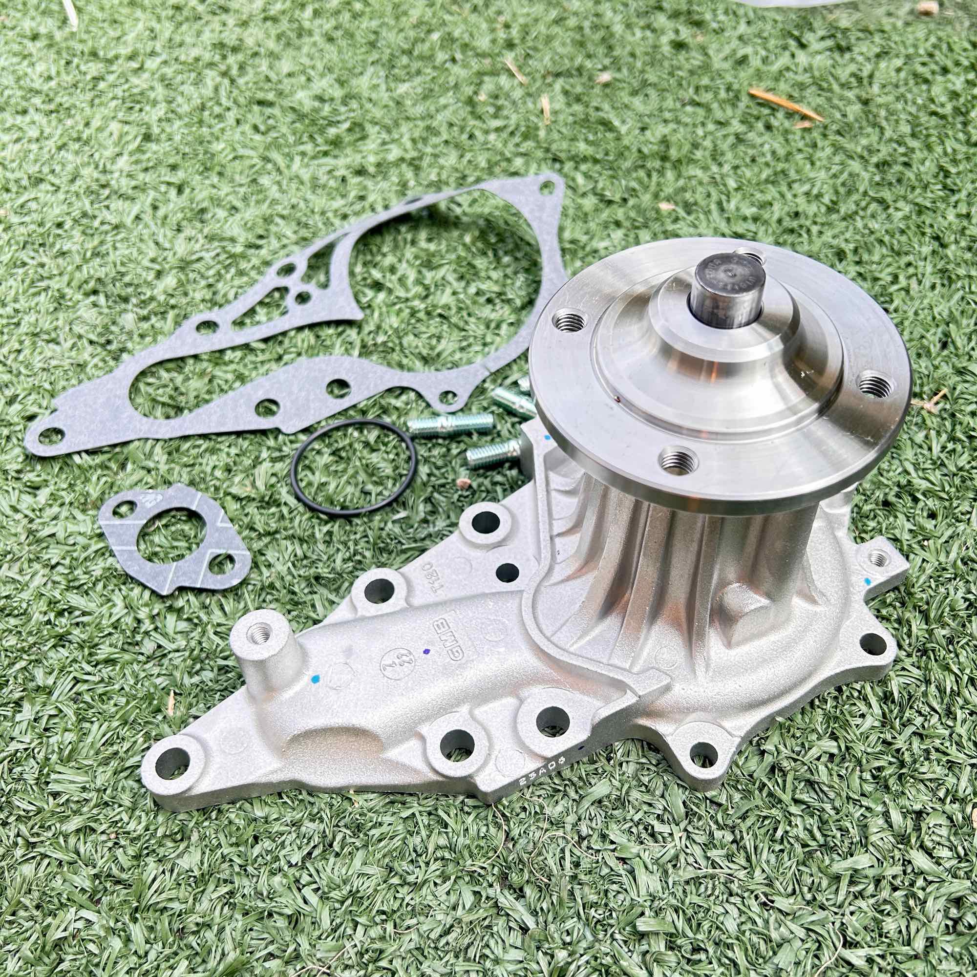 ปั้มน้ำ TOYOTA 1JZGE,2JZ (GMB)