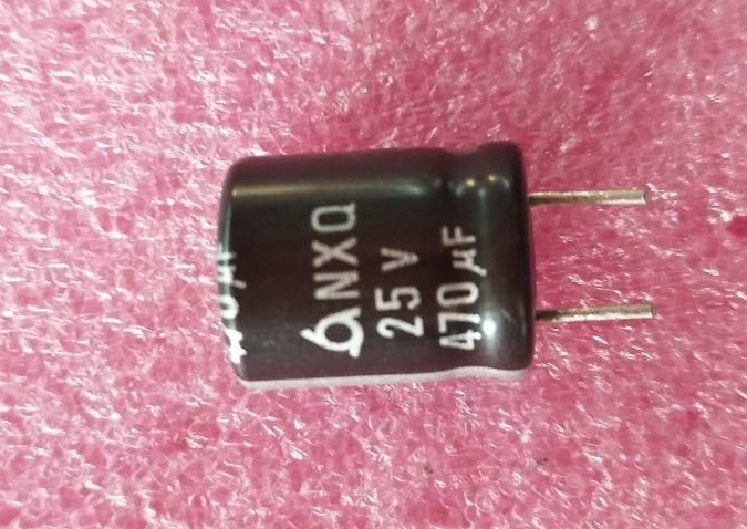 คอนเดนเซอร์ 470uf/25V