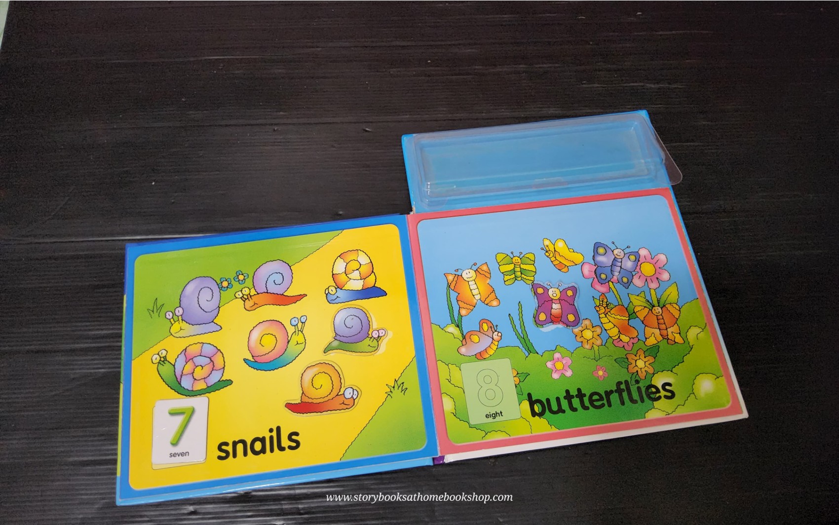 MAGNETIC PLAY&LEARN BOARD BOOK** ð
COUNTING