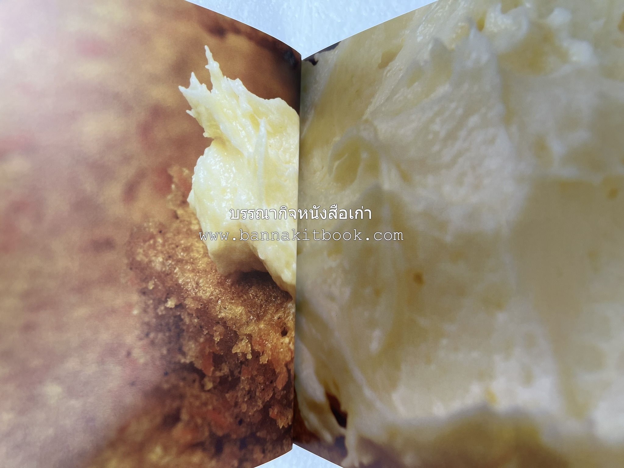 10 Best Traybakes โดย : ปริสนา บุญสินสุข (หนังสือชุด "10 Best" ของสำนักพิมพ์เวลาดี).