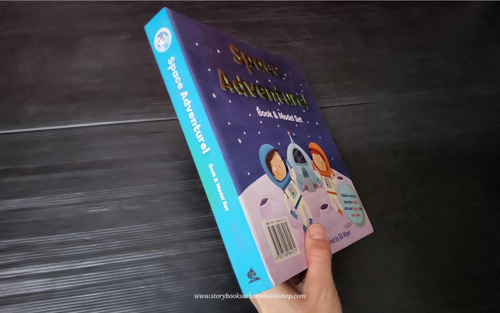 BOOK AND MODEL SET ** 🍅🍅SPACE ADVENTURE!