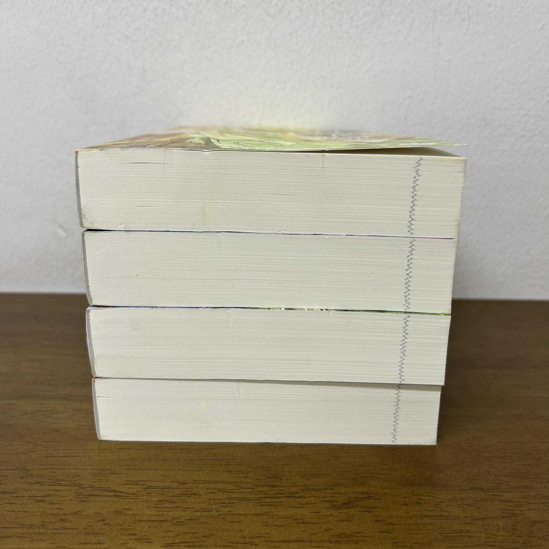 ชุด หมอหญิงพลิกธรรมเนียม เล่ม 1-4 จบ ... อวี่จิ่วฮวา (มือสอง) นิยาย แปลจีน โรแมนติก แจ่มใส