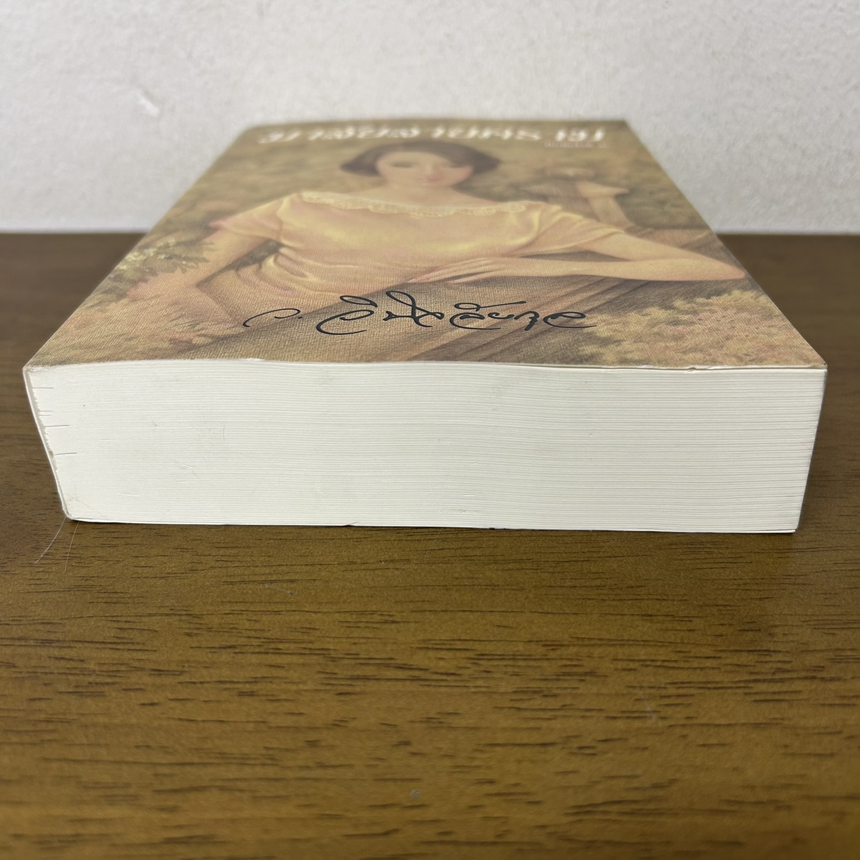 มาลัยลายคราม ... ว.วินิจฉัยกุล (มือสอง) ฉบับพิมพ์ครั้งที่ 3 สนพ. ทรีปีส์
