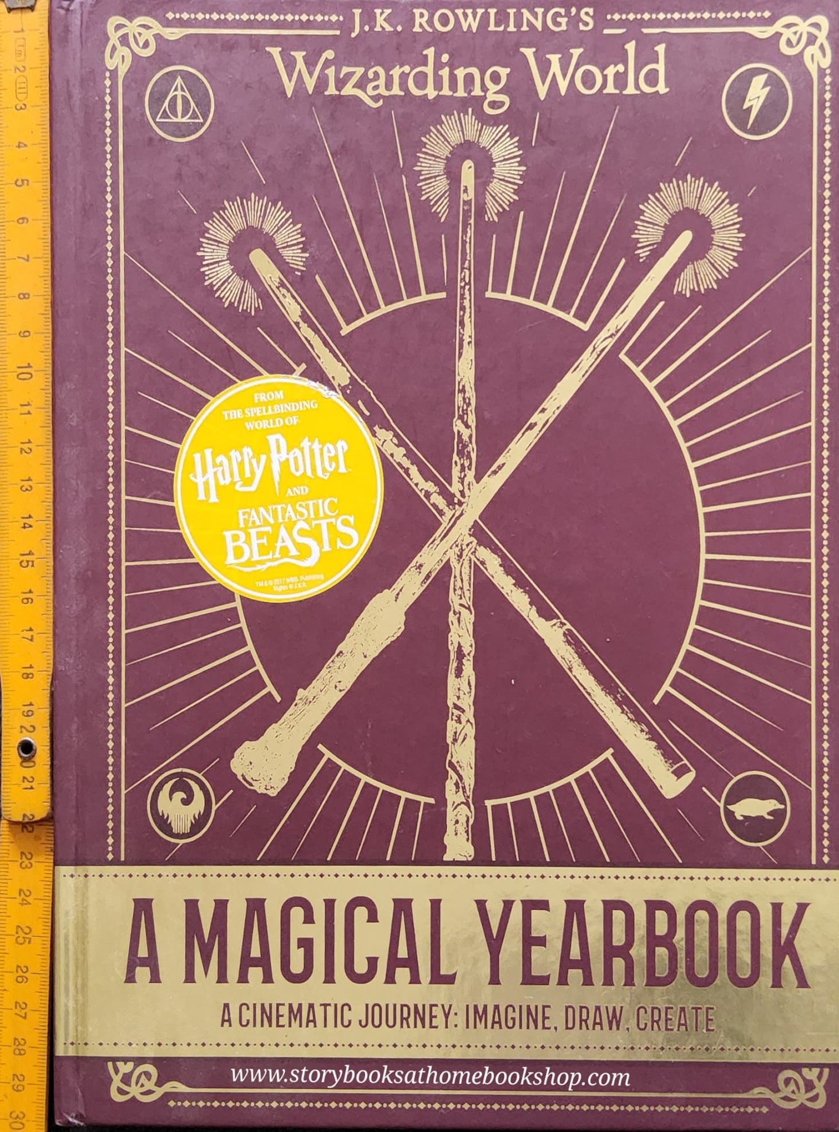 หนังสือนิทานปกแข็ง** 🍅🍓J.K.ROWLING'S WIZARDING WORLD:A MAGICAL YEARBOOK