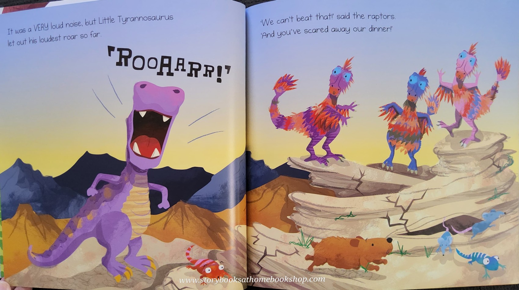 หนังสือนิทานปกอ่อน** 🍅🍓THE LOUDEST ROAR!