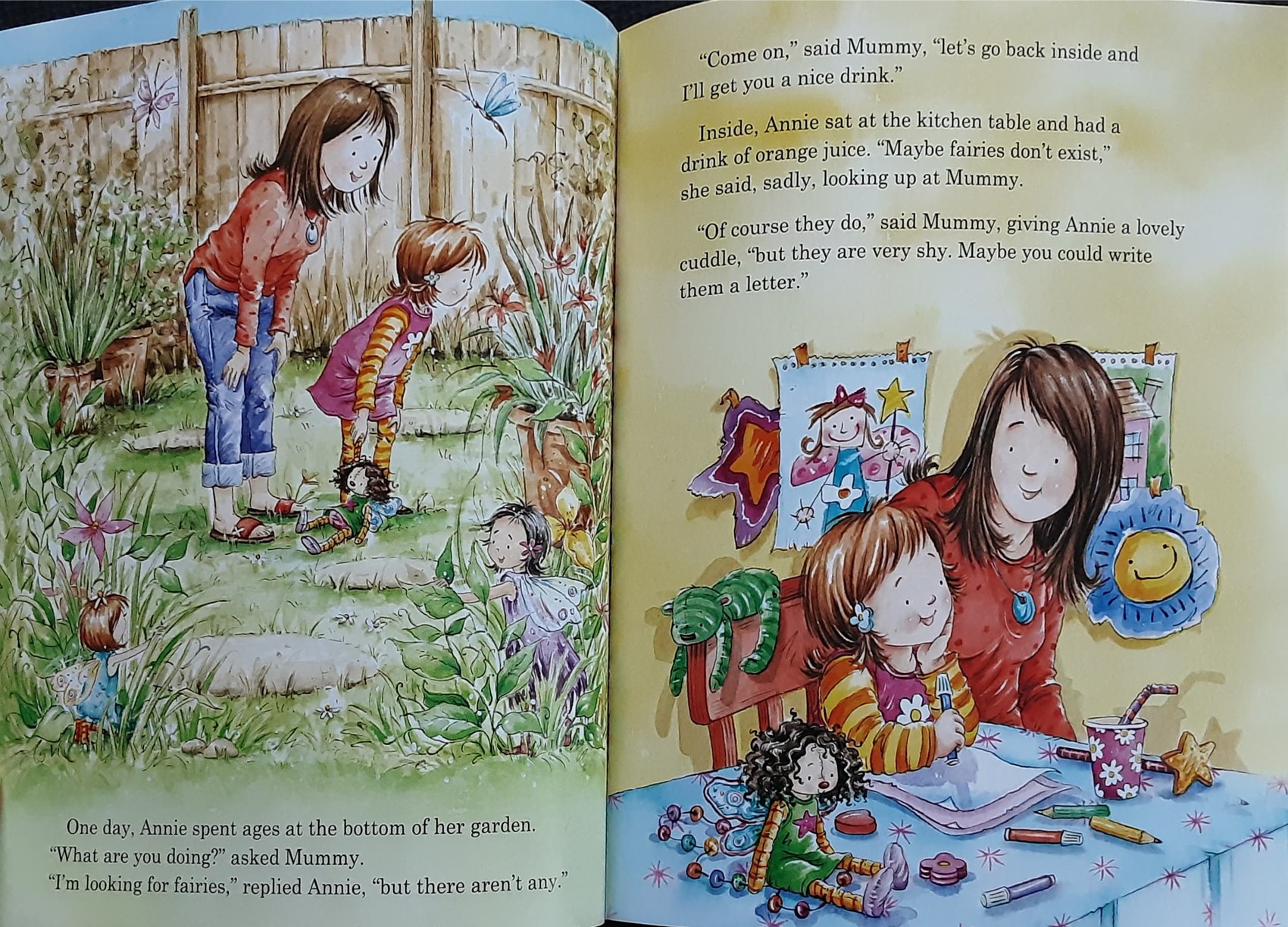 หนังสิอนิทานปกอ่อน** 🍅🍓 Fairy Magic (ปกเขียว)