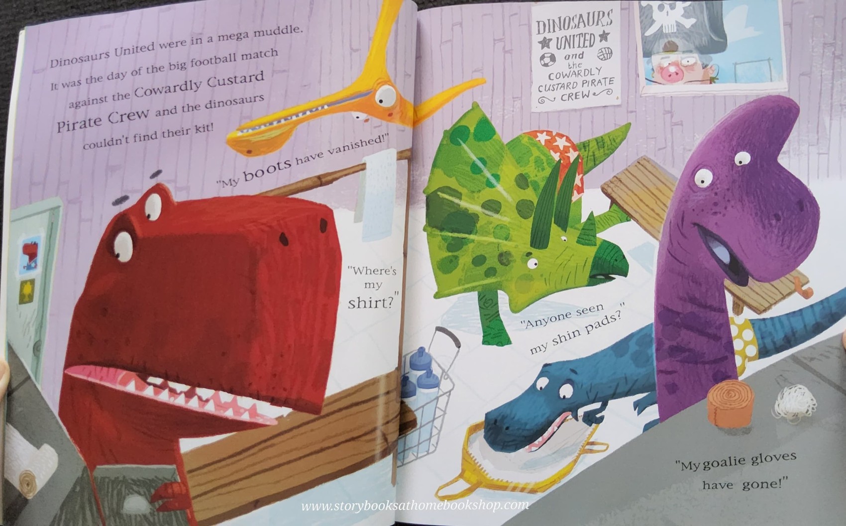 หนังสือนิทานปกอ่อน ** 🍓🍓DINOSAURS UNITED AND COWARDLY CUSTARD PIRATE CREW