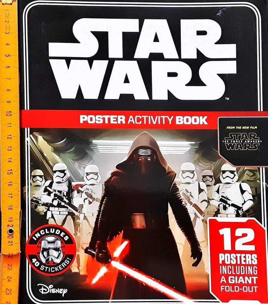 Activities Book** 🍓🍅STARWARS POSTER ACTIVITY BOOK (40 STICKERS)