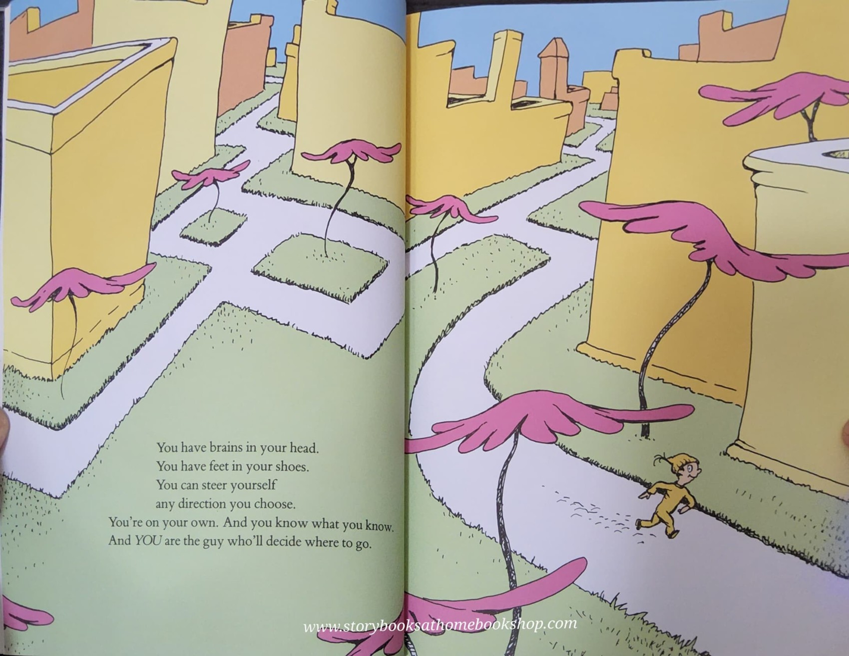 หนังสือนิทานปกอ่อน ** 🍅🍓OH,THE PLACES YOU'LL GO! BY DR.SEUSS