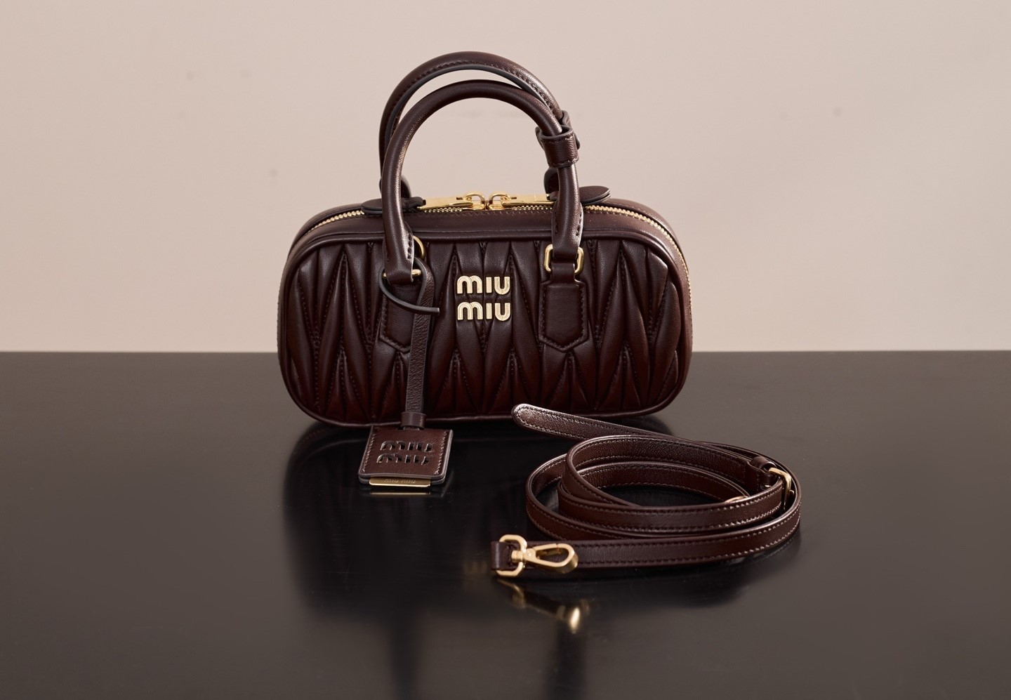 [Pre-order]กระเป๋า Miu Miu Arcadie Matelassé Nappa Leather งานเทียบแท้ คุณภาพระดับ VIP เกรดดีที่สุด