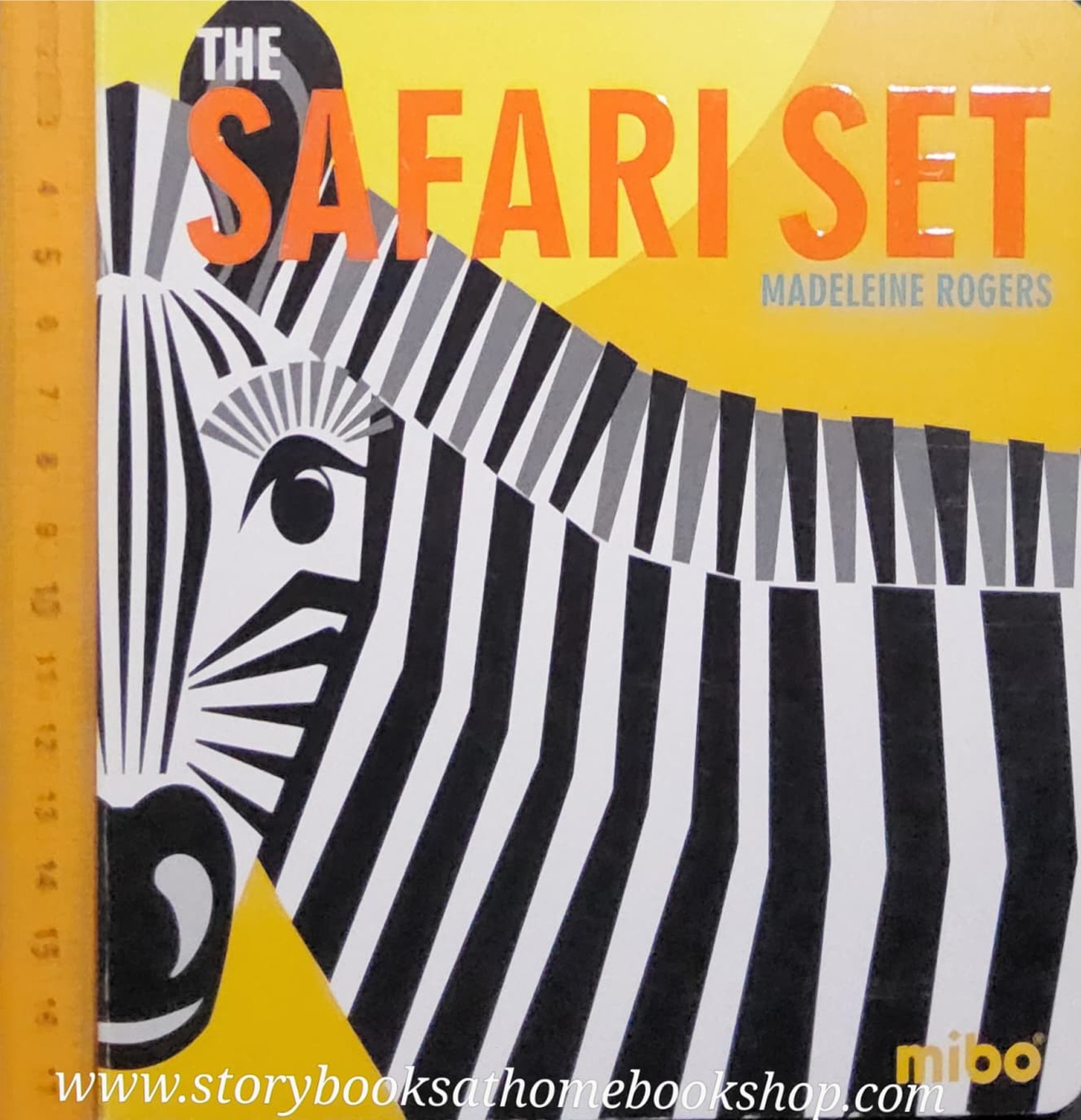 BOARD BOOK ** 🍅THE SAFARI SET🍅