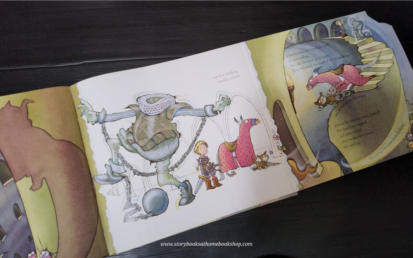 หนังสือนิทานปกอ่อน** 🍅🍓SIR CHARLIE STICKY SOCKS AND THE REALLY FRIGHTFUL NIGHT BY KRISTINA STEPHENSON