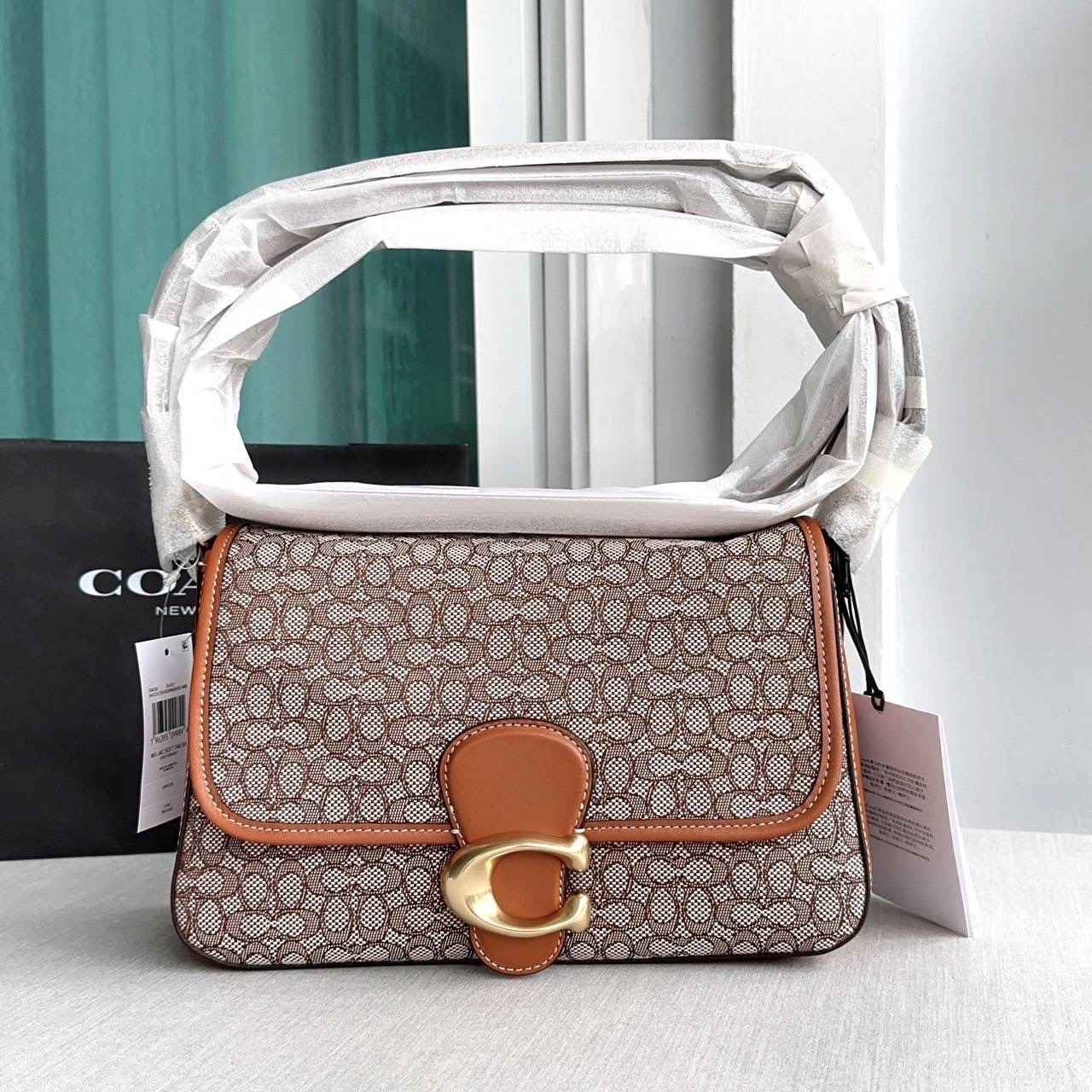 New Coach Tabby Shoulder Bag มีสายสะพายไหล่ ถอดได้ สายยาวถอดได้ ปรับได้