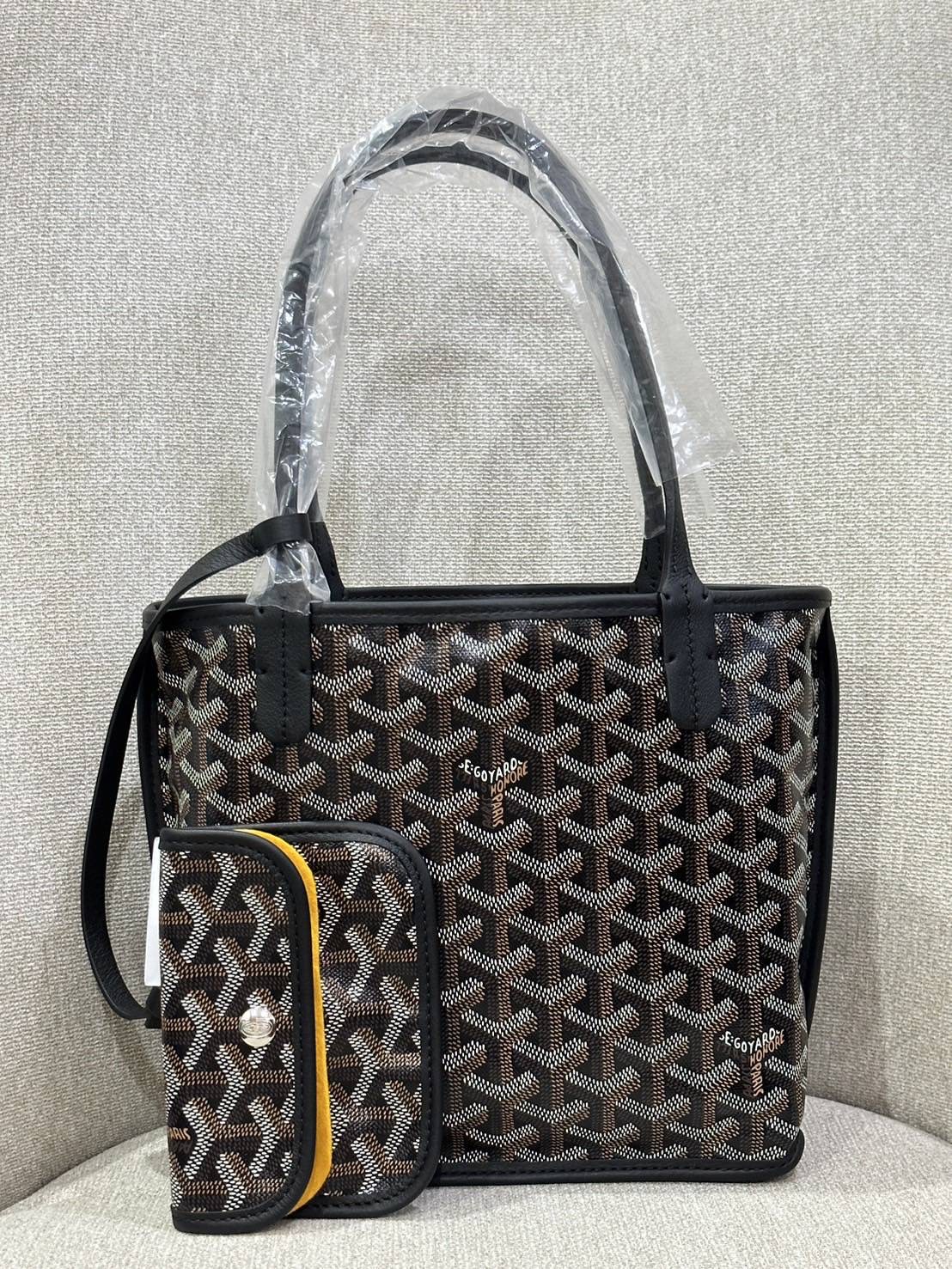 มาแล้วค่ะ รอบใหม่ครบสี New goyard mini anjou y.24 อุปกรณ์ครบพร้อมใบเสร็จ