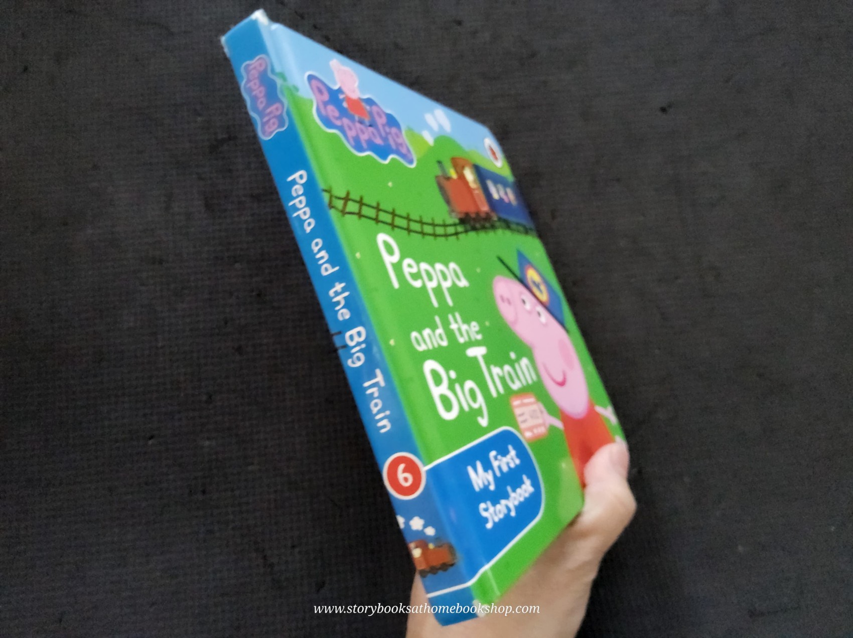 **BOARD BOOK** 🍅🍅PEPPA PIG PEPPA AND THE BIG TRAIN🍅🍅