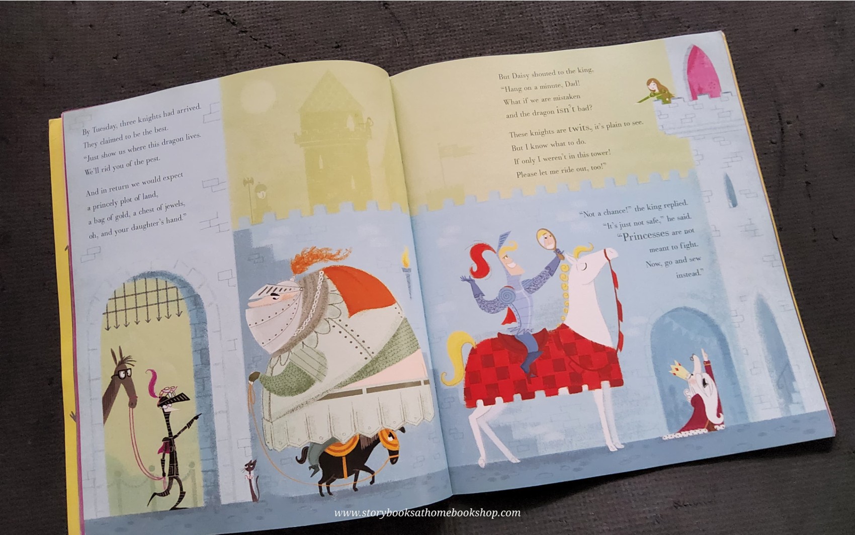 หนังสือนิทานปกอ่อน ** 🍅🍓PRINCESS DAISY AND THE DRAGON AND THE NINCOMPOOP KNIGHTS