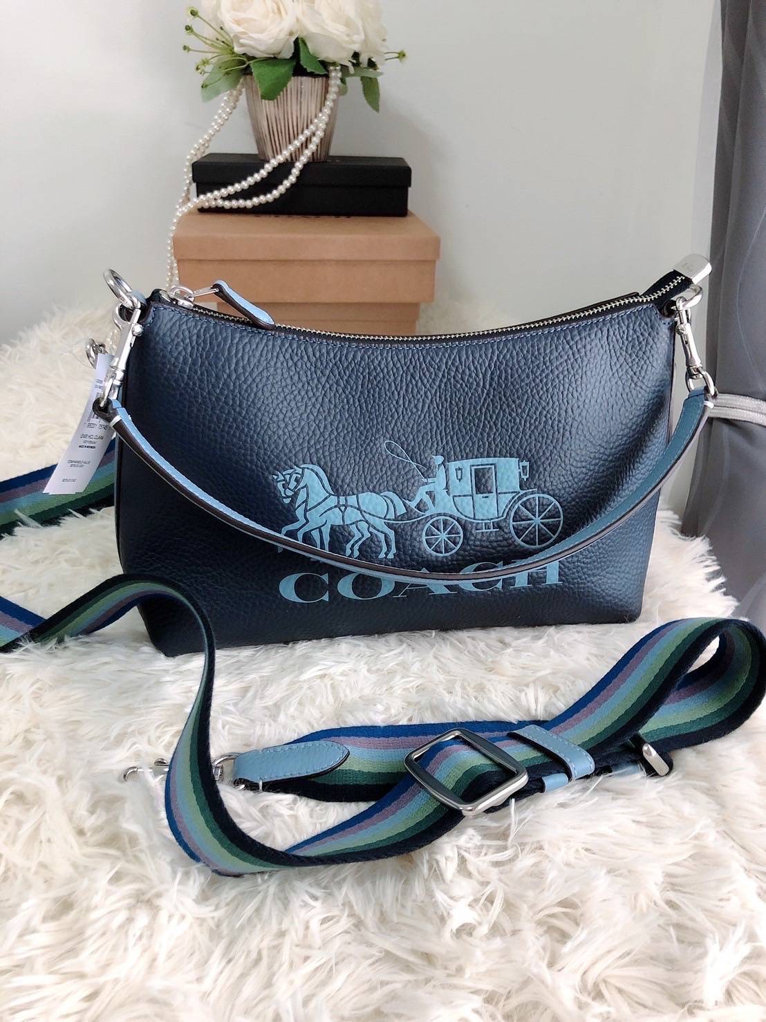 New Coach Clara Shoulder Bag With Horse And Carriage ขนาด 10 1/4" (L) x 7" (H) x 4 1/4" (W)