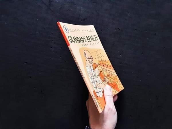 วรรณกรรมเยาวชน แนะนำ📢 **หนังสือนิทานปกอ่อน** 🍅🍓WALKER STORIES:GRANDAD'S BENCH