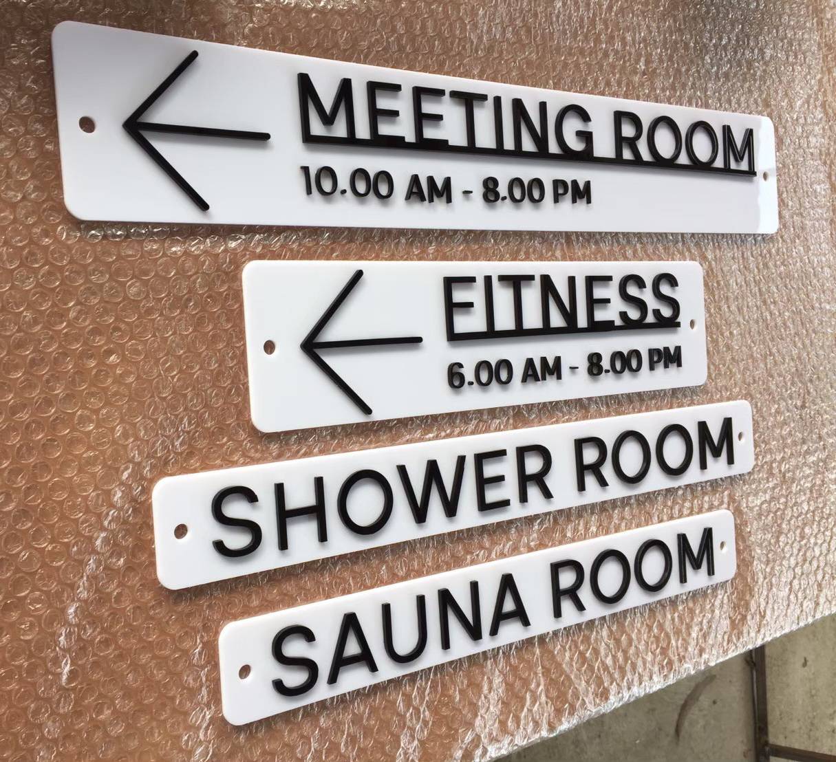 #ป้ายอักษรอะคริลิคไดคัท