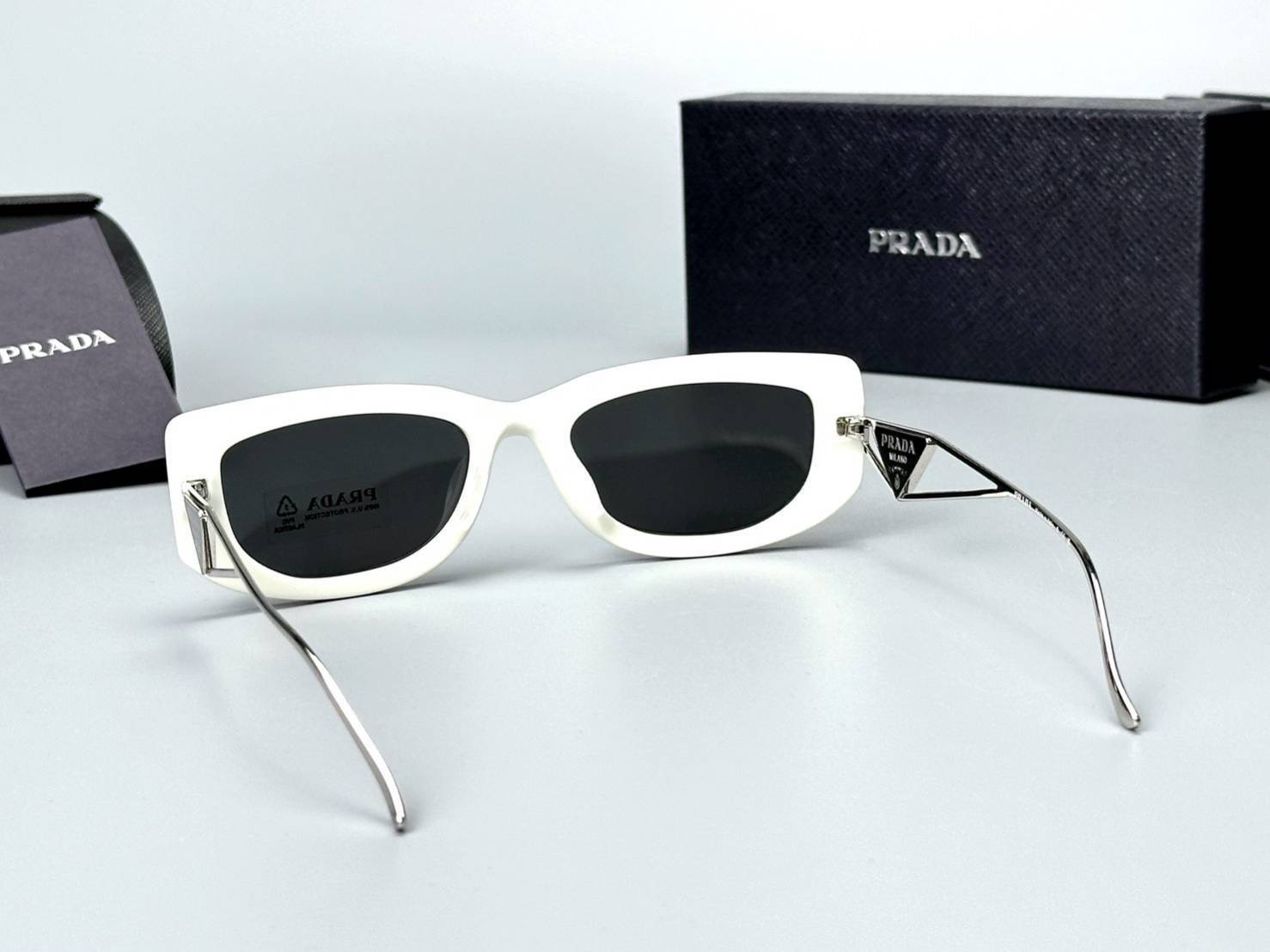 New prada sunglasses White เลนส์ 53 มม อุปกรณ์. กล่อง บุ๊ค ผ้าเช็ดเลนซ์
