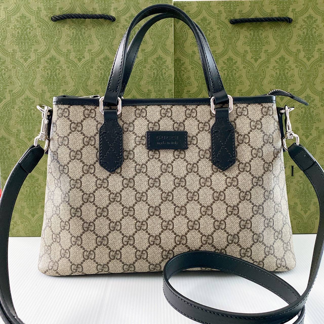 New Gucci Crossbody Bag ถุงผ้า การ์ด ถุงกระดาษ ใบเสร็จ9/24