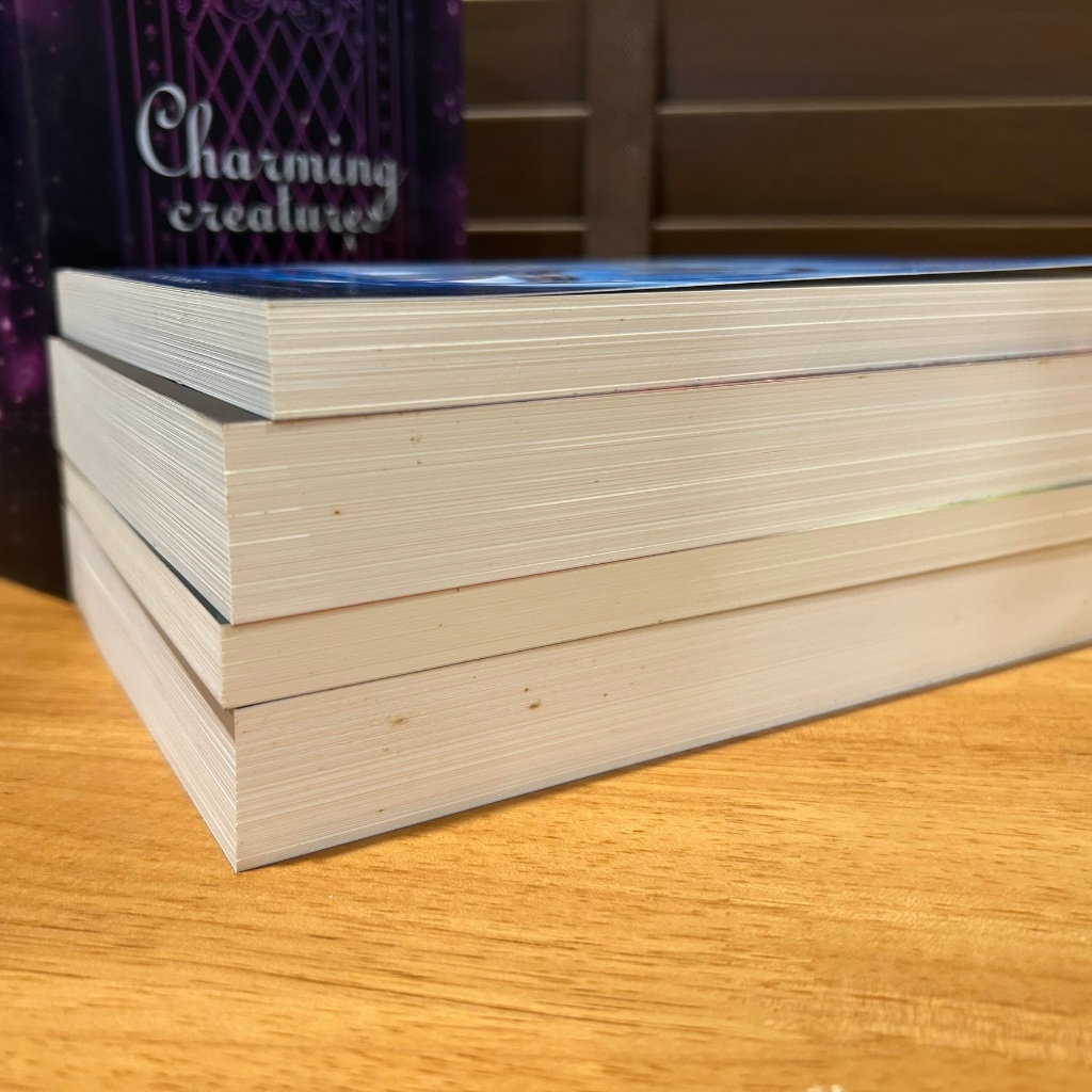 BOXSET Charming Creatures - พันธนาน้ำผึ้ง/กรงกฤษณา/อสุราร่ายรัก/ใจภักดิ์นิรันดร์ ... รวมนักเขียน (มือสอง) นิยาย แจ่มใส