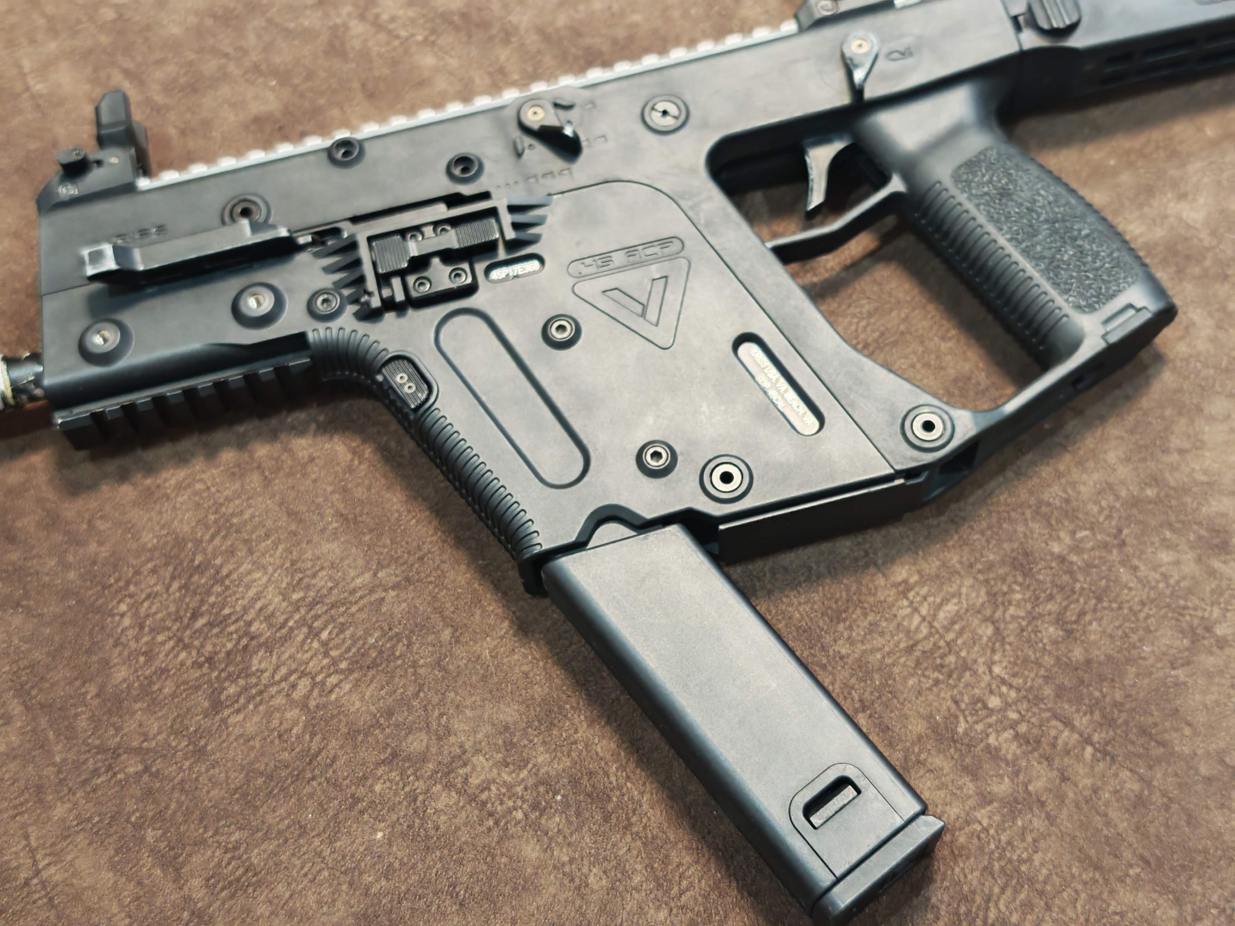 ARES Kriss Super V (Kriss Vector) AEG BB Gun บีบีกัน Airsoft Gun ปืนอัดลม ปืนยาวไฟฟ้า มือสอง